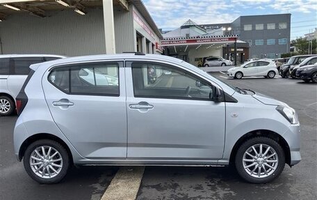 Daihatsu Mira e:S II, 2023 год, 680 000 рублей, 3 фотография