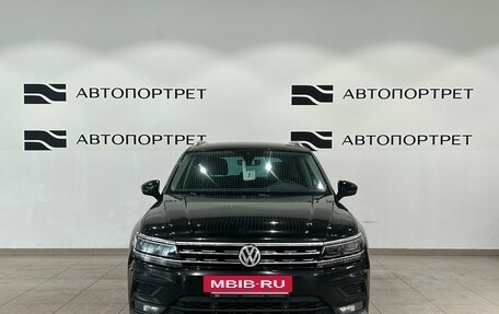 Volkswagen Tiguan II, 2019 год, 2 099 000 рублей, 10 фотография