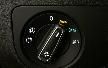 Volkswagen Tiguan II, 2019 год, 2 099 000 рублей, 25 фотография