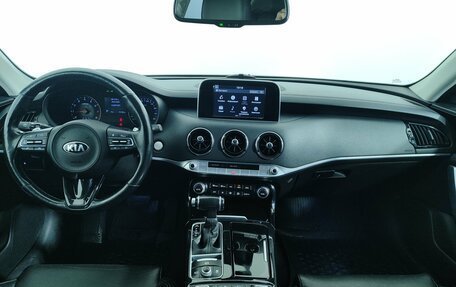 KIA Stinger I, 2018 год, 2 650 000 рублей, 14 фотография