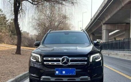 Mercedes-Benz GLB, 2023 год, 2 542 000 рублей, 2 фотография