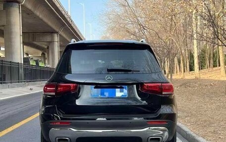 Mercedes-Benz GLB, 2023 год, 2 542 000 рублей, 3 фотография