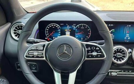 Mercedes-Benz GLB, 2023 год, 2 542 000 рублей, 10 фотография