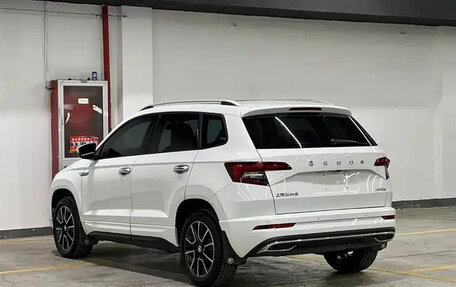 Skoda Karoq I, 2023 год, 2 890 000 рублей, 3 фотография