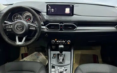 Mazda CX-5 II, 2025 год, 3 050 000 рублей, 16 фотография