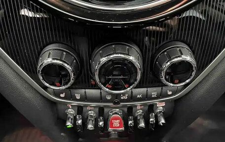 MINI Countryman II (F60), 2023 год, 2 750 000 рублей, 9 фотография