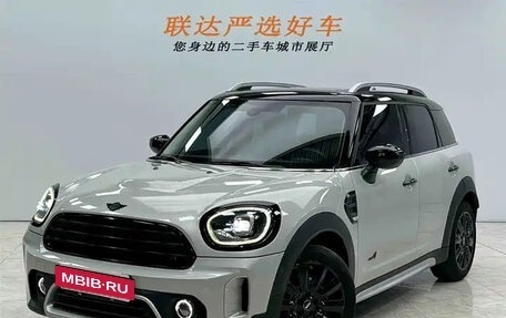 MINI Countryman II (F60), 2023 год, 2 750 000 рублей, 3 фотография