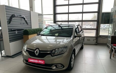 Renault Logan II, 2017 год, 640 000 рублей, 1 фотография