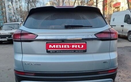 Geely Atlas, 2023 год, 2 400 000 рублей, 2 фотография