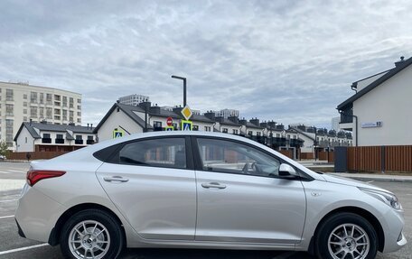 Hyundai Solaris II рестайлинг, 2018 год, 1 170 000 рублей, 8 фотография