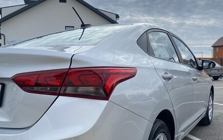 Hyundai Solaris II рестайлинг, 2018 год, 1 170 000 рублей, 19 фотография