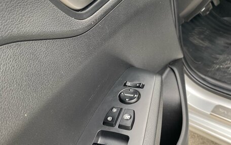 Hyundai Solaris II рестайлинг, 2018 год, 1 170 000 рублей, 28 фотография