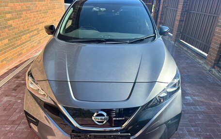 Nissan Leaf II, 2018 год, 1 800 000 рублей, 9 фотография