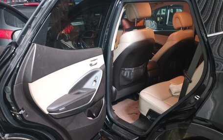 Hyundai Santa Fe III рестайлинг, 2016 год, 2 200 000 рублей, 6 фотография