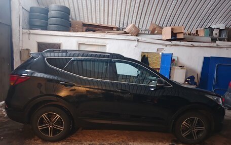 Hyundai Santa Fe III рестайлинг, 2016 год, 2 200 000 рублей, 13 фотография