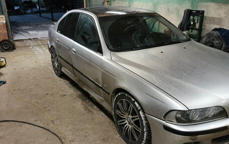 BMW 5 серия, 1998 год, 550 000 рублей, 5 фотография