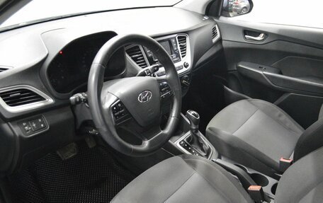 Hyundai Solaris II рестайлинг, 2020 год, 995 000 рублей, 10 фотография