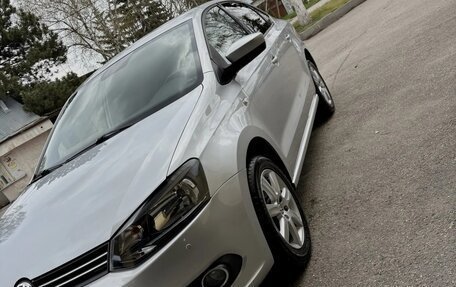 Volkswagen Polo VI (EU Market), 2013 год, 1 100 000 рублей, 13 фотография