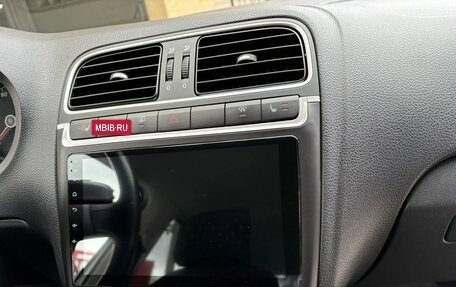 Volkswagen Polo VI (EU Market), 2013 год, 1 100 000 рублей, 6 фотография