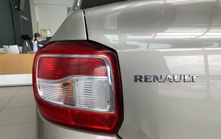 Renault Logan II, 2017 год, 640 000 рублей, 10 фотография