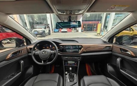 Volkswagen Tharu, 2021 год, 1 650 000 рублей, 8 фотография