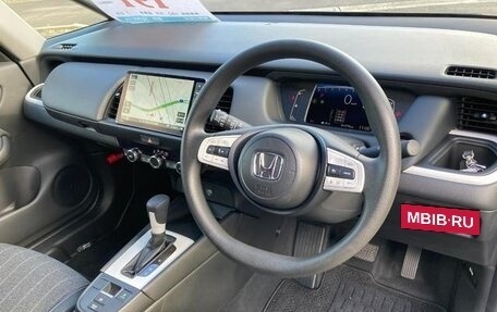 Honda Fit, 2023 год, 920 000 рублей, 9 фотография