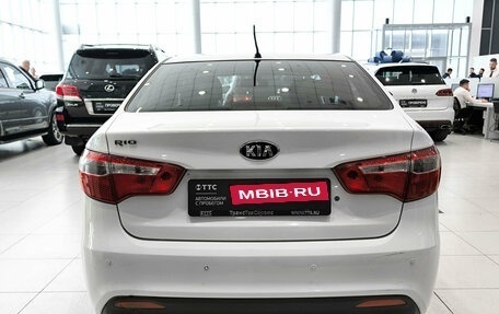 KIA Rio III рестайлинг, 2014 год, 850 000 рублей, 6 фотография