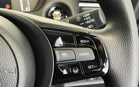 Honda Fit, 2023 год, 1 030 000 рублей, 16 фотография