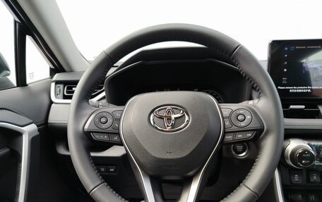 Toyota RAV4, 2025 год, 4 399 000 рублей, 17 фотография