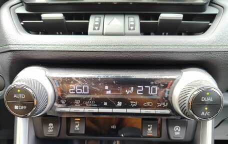 Toyota RAV4, 2025 год, 4 399 000 рублей, 24 фотография