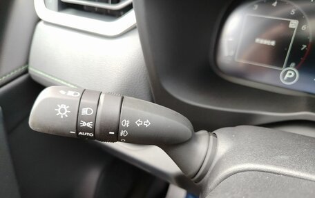 Toyota RAV4, 2025 год, 4 399 000 рублей, 19 фотография