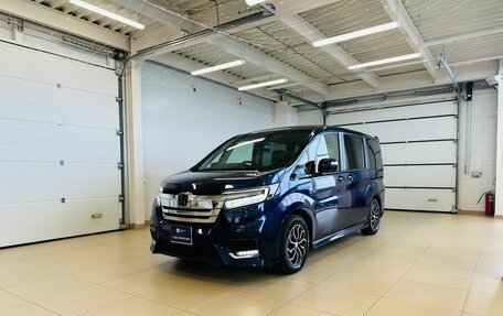 Honda Stepwgn IV, 2019 год, 2 449 900 рублей, 2 фотография