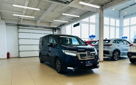 Honda Stepwgn IV, 2019 год, 2 449 900 рублей, 8 фотография