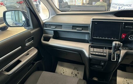 Honda Stepwgn IV, 2019 год, 2 449 900 рублей, 14 фотография