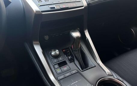 Lexus NX I, 2021 год, 2 550 000 рублей, 7 фотография