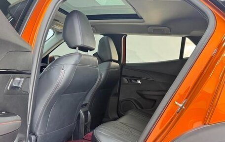 Peugeot 2008 II, 2022 год, 1 590 000 рублей, 8 фотография