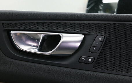 Volvo XC60 II, 2025 год, 5 950 000 рублей, 14 фотография