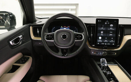 Volvo XC60 II, 2025 год, 5 950 000 рублей, 20 фотография