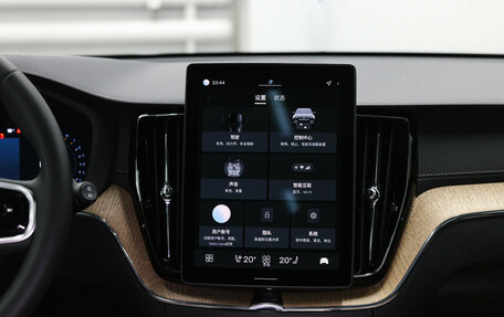 Volvo XC60 II, 2025 год, 5 950 000 рублей, 24 фотография