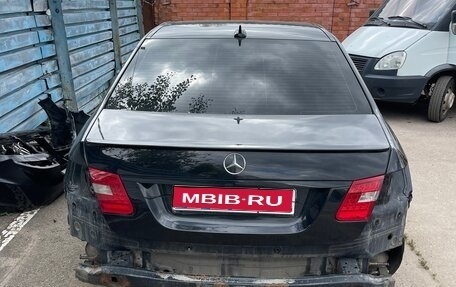 Mercedes-Benz E-Класс, 2011 год, 1 фотография