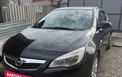 Opel Astra J, 2011 год, 680 000 рублей, 1 фотография