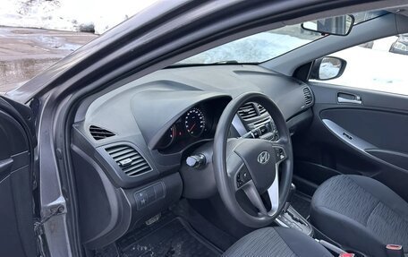 Hyundai Solaris II рестайлинг, 2016 год, 750 000 рублей, 19 фотография