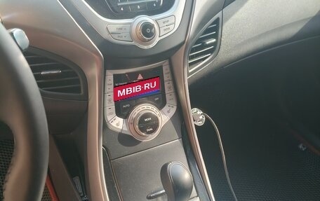 Hyundai Elantra V, 2012 год, 1 080 000 рублей, 8 фотография