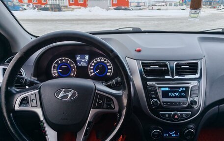 Hyundai Solaris II рестайлинг, 2014 год, 1 200 000 рублей, 8 фотография