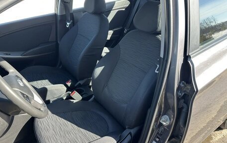 Hyundai Solaris II рестайлинг, 2016 год, 730 000 рублей, 14 фотография