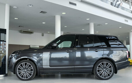Land Rover Range Rover IV рестайлинг, 2020 год, 7 950 000 рублей, 3 фотография