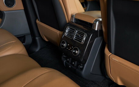 Land Rover Range Rover IV рестайлинг, 2020 год, 7 950 000 рублей, 24 фотография