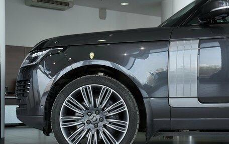 Land Rover Range Rover IV рестайлинг, 2020 год, 7 950 000 рублей, 30 фотография