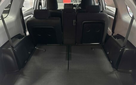 Toyota Wish II, 2009 год, 1 297 000 рублей, 14 фотография