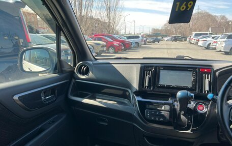 Honda N-WGN I рестайлинг, 2018 год, 899 999 рублей, 16 фотография